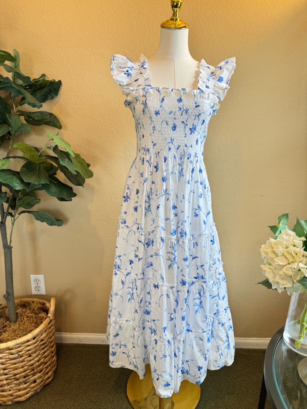 Hill House The Ellie Nap Dress Women’s L Blue Botanical Floral Midi Smocked - Picture 3 of 12